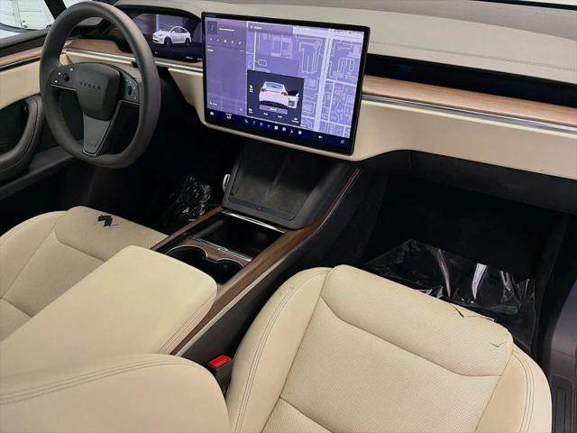 2023 Tesla Model X Standard Range