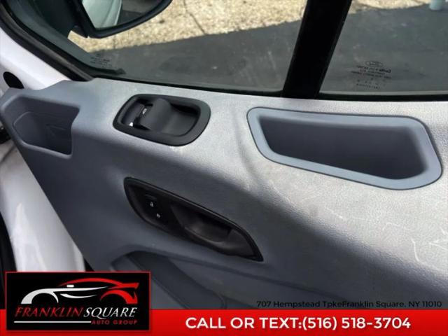 2017 Ford Transit Medium Roof w/Sliding Side Door w/RWB
