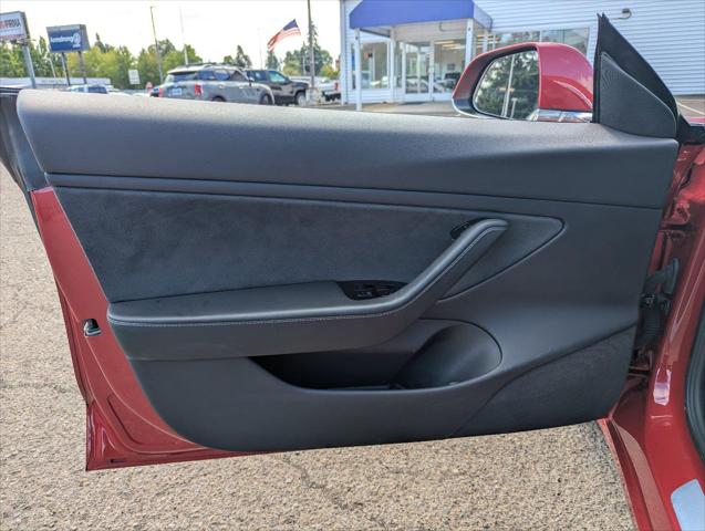 2019 Tesla Model 3 Mid Range