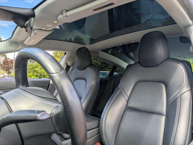 2019 Tesla Model 3 Mid Range