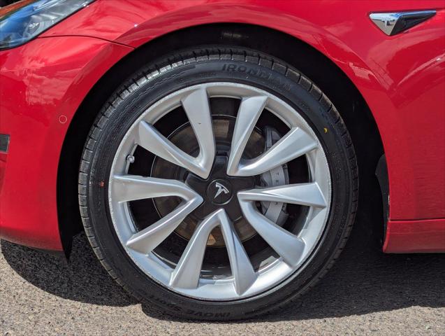 2019 Tesla Model 3 Mid Range