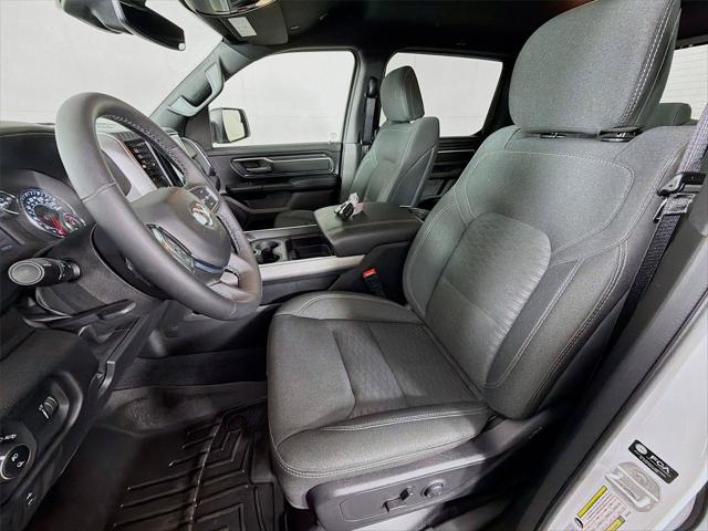 2025 RAM 1500 Big Horn Crew Cab 4x4 57 Box 2025 RAM 1500 Big Horn Crew Cab 4x4 57 Box
