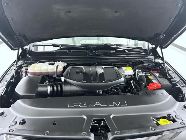 2025 Ram 1500 Laramie Crew Cab 4x4 57 Box