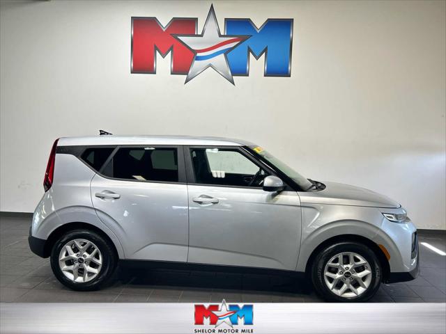 2020 Kia Soul S 2020 Kia Soul S