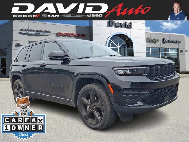2023 Jeep Grand Cherokee Altitude 4x4 2023 Jeep Grand Cherokee Altitude 4x4