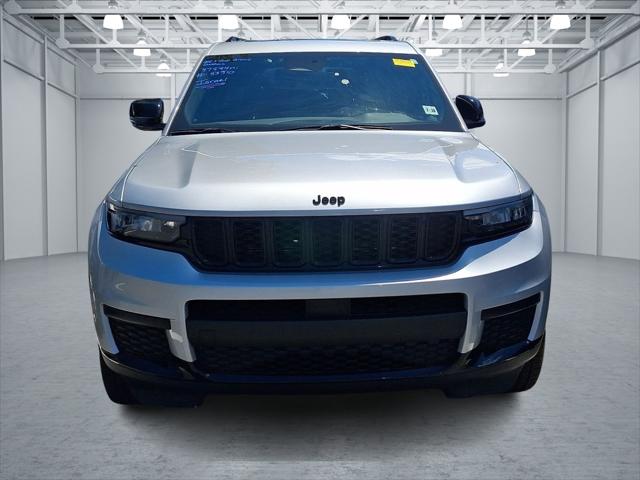 2023 Jeep Grand Cherokee L Altitude 4x4 2023 Jeep Grand Cherokee L Altitude 4x4
