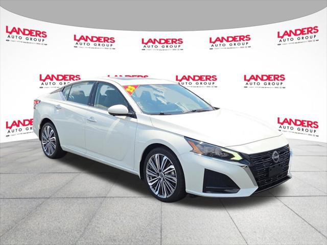 2023 Nissan Altima SL Intelligent AWD for sale in Southaven, MS
