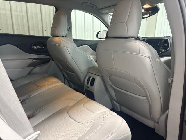 2019 Jeep Cherokee Limited FWD