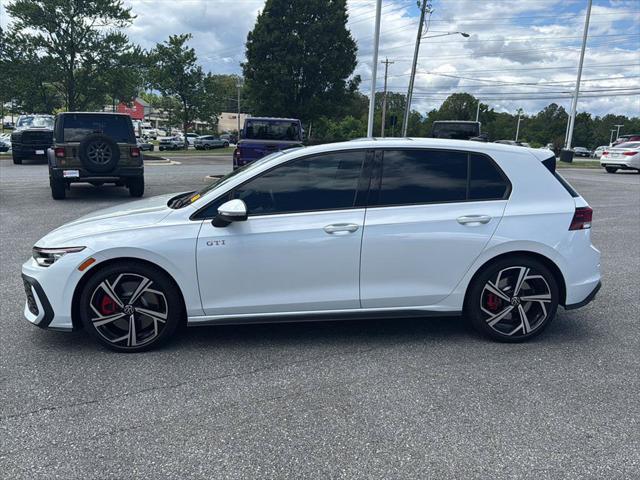 2025 Volkswagen Golf GTI 2.0T SE 2025 Volkswagen Golf GTI 2.0T SE