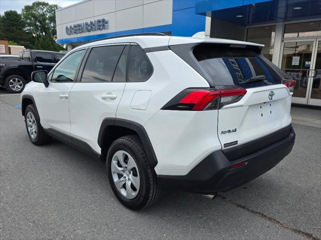 2020 Toyota RAV4 LE 2020 Toyota RAV4 LE