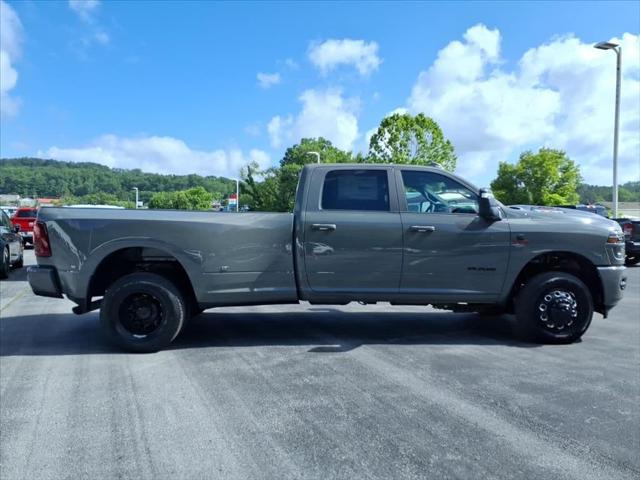 2026 RAM Ram 3500 RAM 3500 LARAMIE CREW CAB 4X4 8 BOX