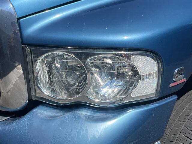 2005 Dodge Ram 3500 SLT/Laramie