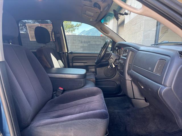 2005 Dodge Ram 3500 SLT/Laramie