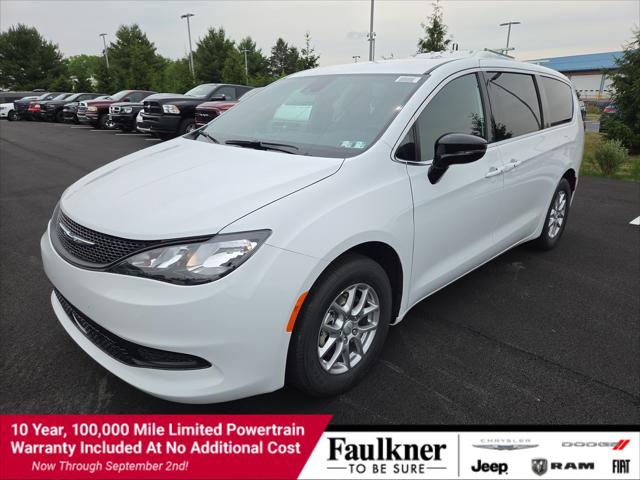 2027 Chrysler Pacifica LX for sale in Mechanicsburg, PA