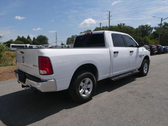 2019 Ram 1500 Classic SLT Crew Cab 4x4 64 Box