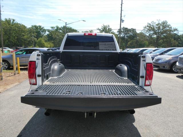 2019 Ram 1500 Classic SLT Crew Cab 4x4 64 Box