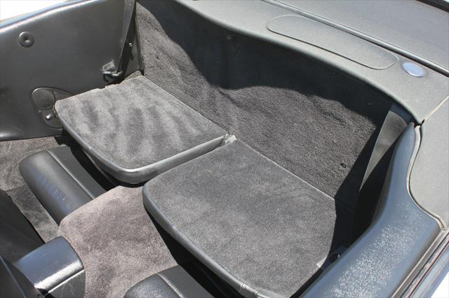 2004 Porsche 911 CARRERA