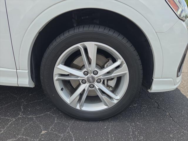 2019 Audi Q3 S line Premium Plus