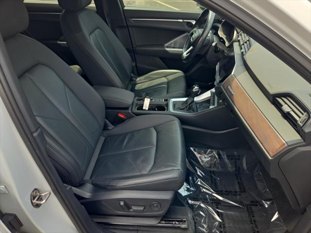 2019 Audi Q3 S line Premium Plus