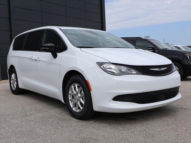 2027 Chrysler Pacifica LX