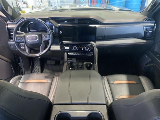 2024 GMC Sierra 1500 4WD Crew Cab Short Box AT4