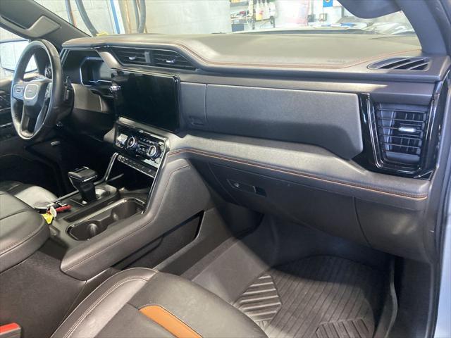 2024 GMC Sierra 1500 4WD Crew Cab Short Box AT4