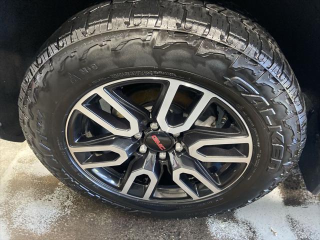 2024 GMC Sierra 1500 4WD Crew Cab Short Box AT4