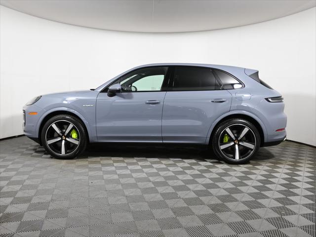 2026 Porsche Cayenne E-Hybrid Unknown
