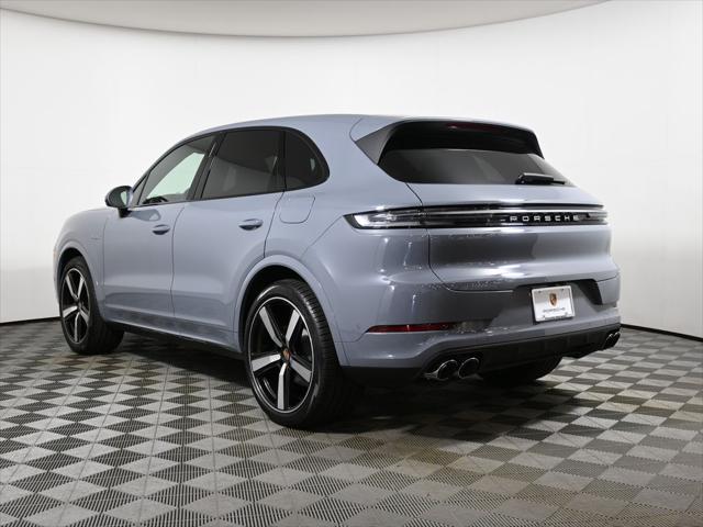 2026 Porsche Cayenne E-Hybrid Unknown