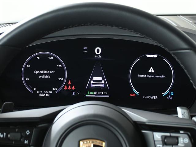 2026 Porsche Cayenne E-Hybrid Unknown