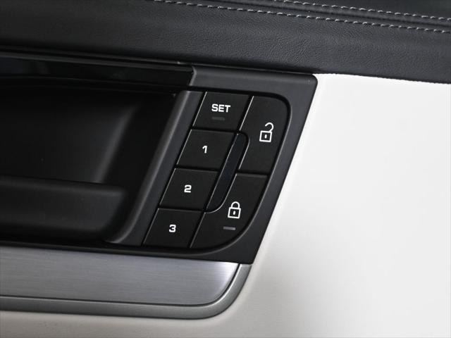 2026 Porsche Cayenne E-Hybrid Unknown