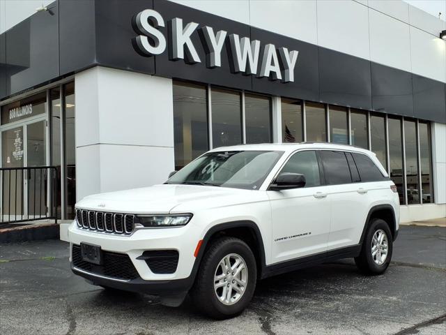 2024 Jeep Grand Cherokee Laredo 4x4 for sale in Joplin, MO