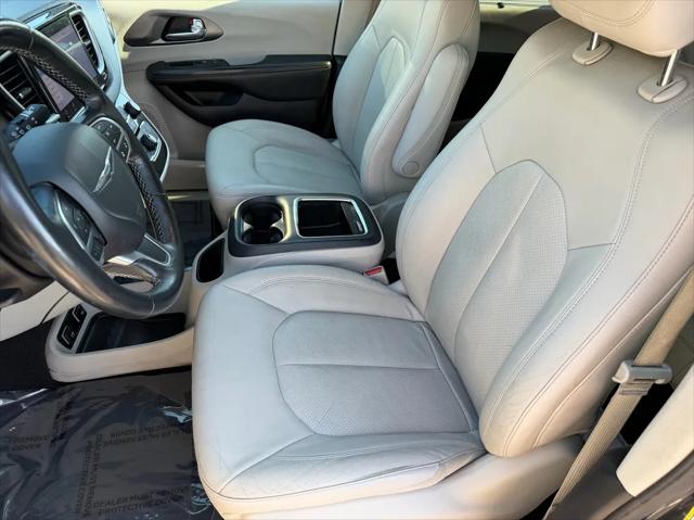 2021 Chrysler Pacifica Touring L