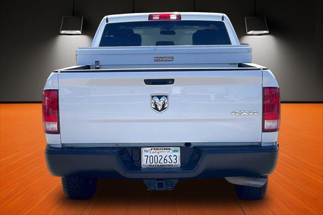 2022 Ram 1500 Classic Tradesman Crew Cab 4x4 57 Box
