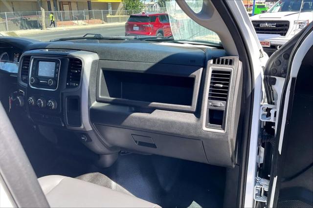 2022 Ram 1500 Classic Tradesman Crew Cab 4x4 57 Box
