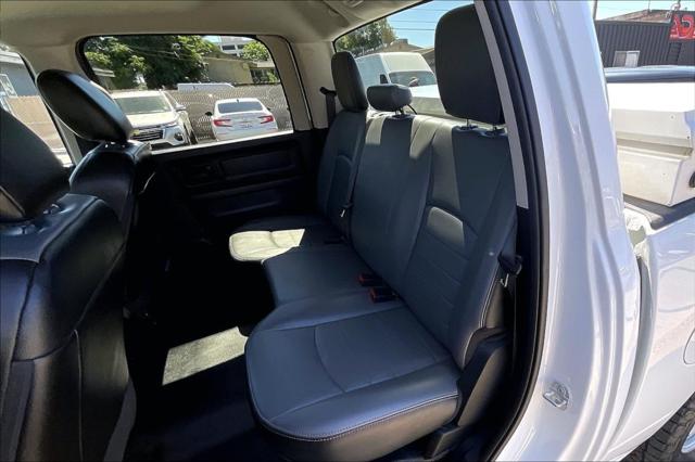 2022 Ram 1500 Classic Tradesman Crew Cab 4x4 57 Box