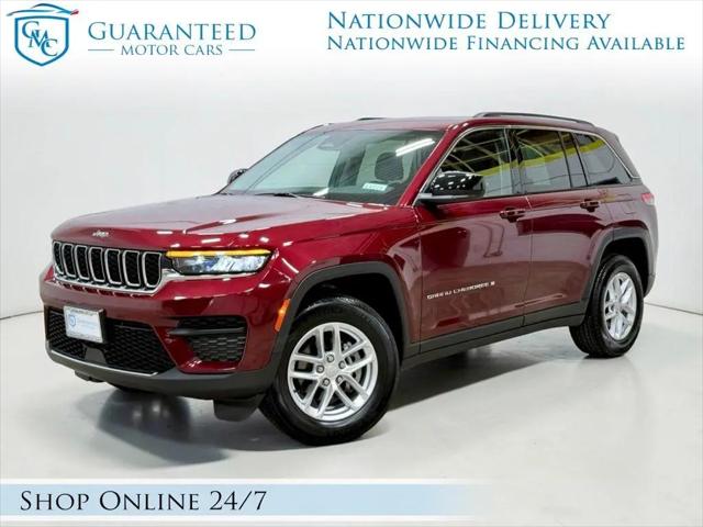 2023 Jeep Grand Cherokee Laredo 4x4 for sale in Lake Villa, IL