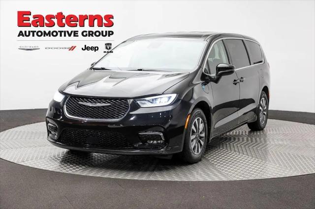 2023 Chrysler Pacifica Hybrid Touring L for sale in Camp Springs, MD