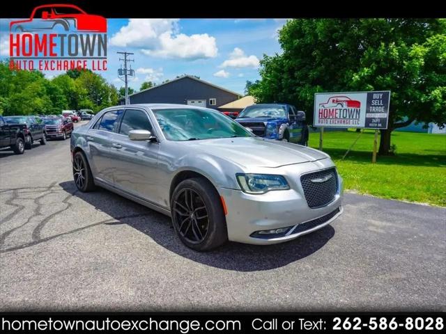 2015 Chrysler 300 Limited for sale in Lake Geneva, WI