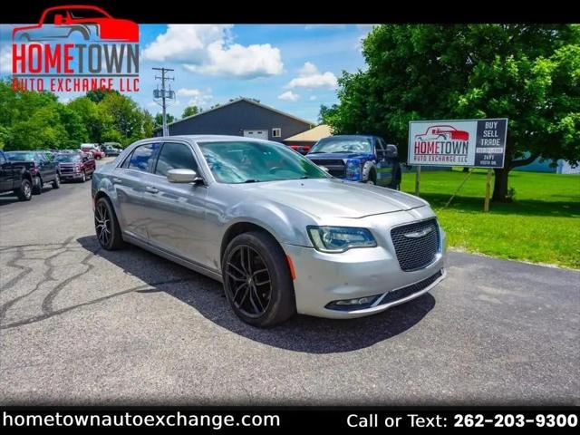 2015 Chrysler 300 Limited for sale in Lake Geneva, WI