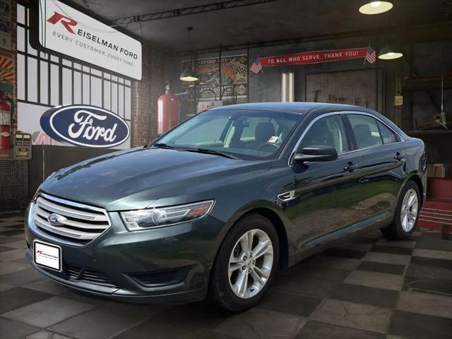 2016 Ford Taurus SE for sale in Dickson, TN