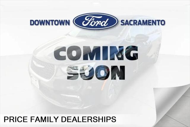 2023 Chrysler Pacifica Hybrid Touring L for sale in Sacramento, CA
