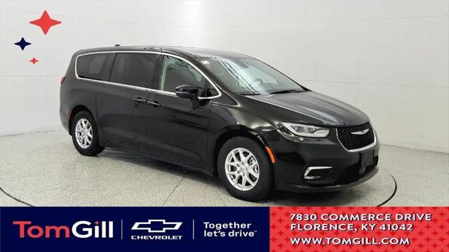 2023 Chrysler Pacifica Touring L for sale in Florence, KY