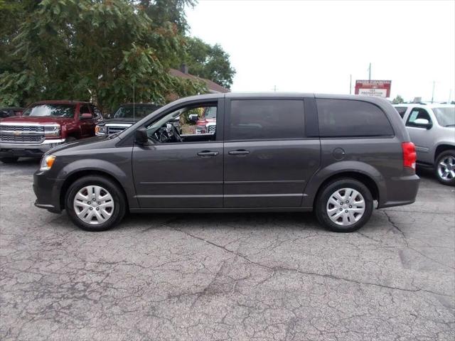 2016 Dodge Grand Caravan SE for sale in St John, IN