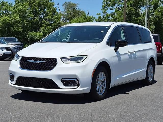 2024 Chrysler Pacifica Touring L for sale in Seaford, DE