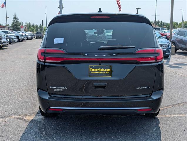 2027 Chrysler Pacifica Limited