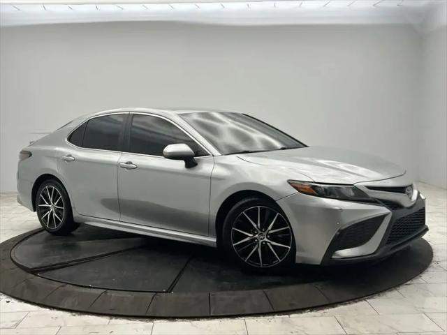 2021 Toyota Camry SE for sale in Bronx, NY