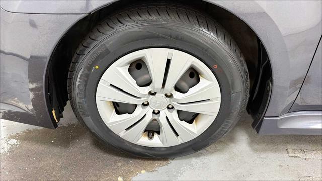 2010 Subaru Legacy 2.5i