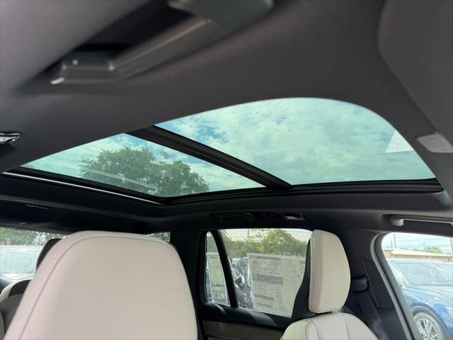 2026 Volvo XC90 Plus, B6 AWD Gas mild hybrid, Gasoline, Bright, 7 Seats