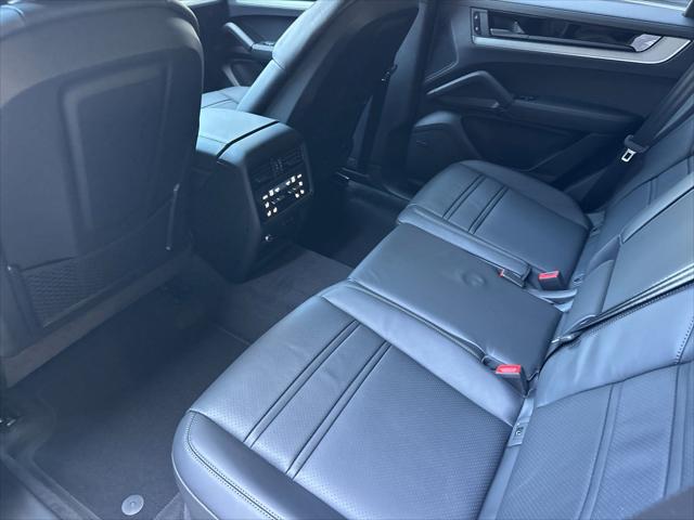 2026 Porsche Cayenne Unknown